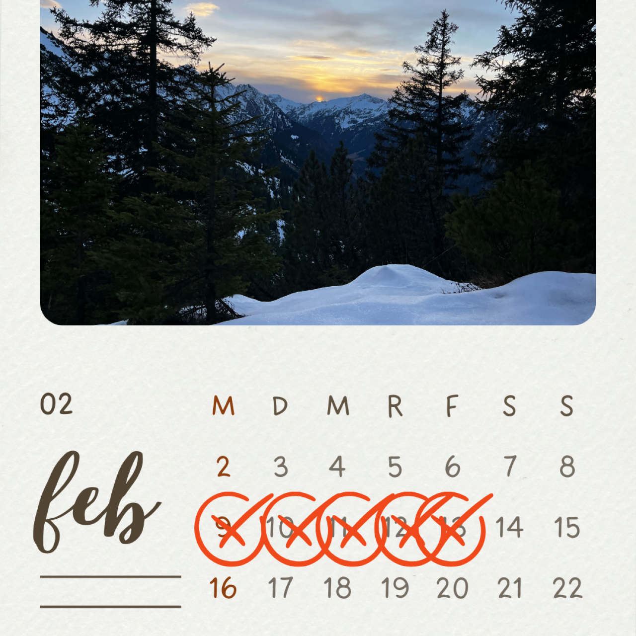 Kalender für Februar 2025 mit Bergszene